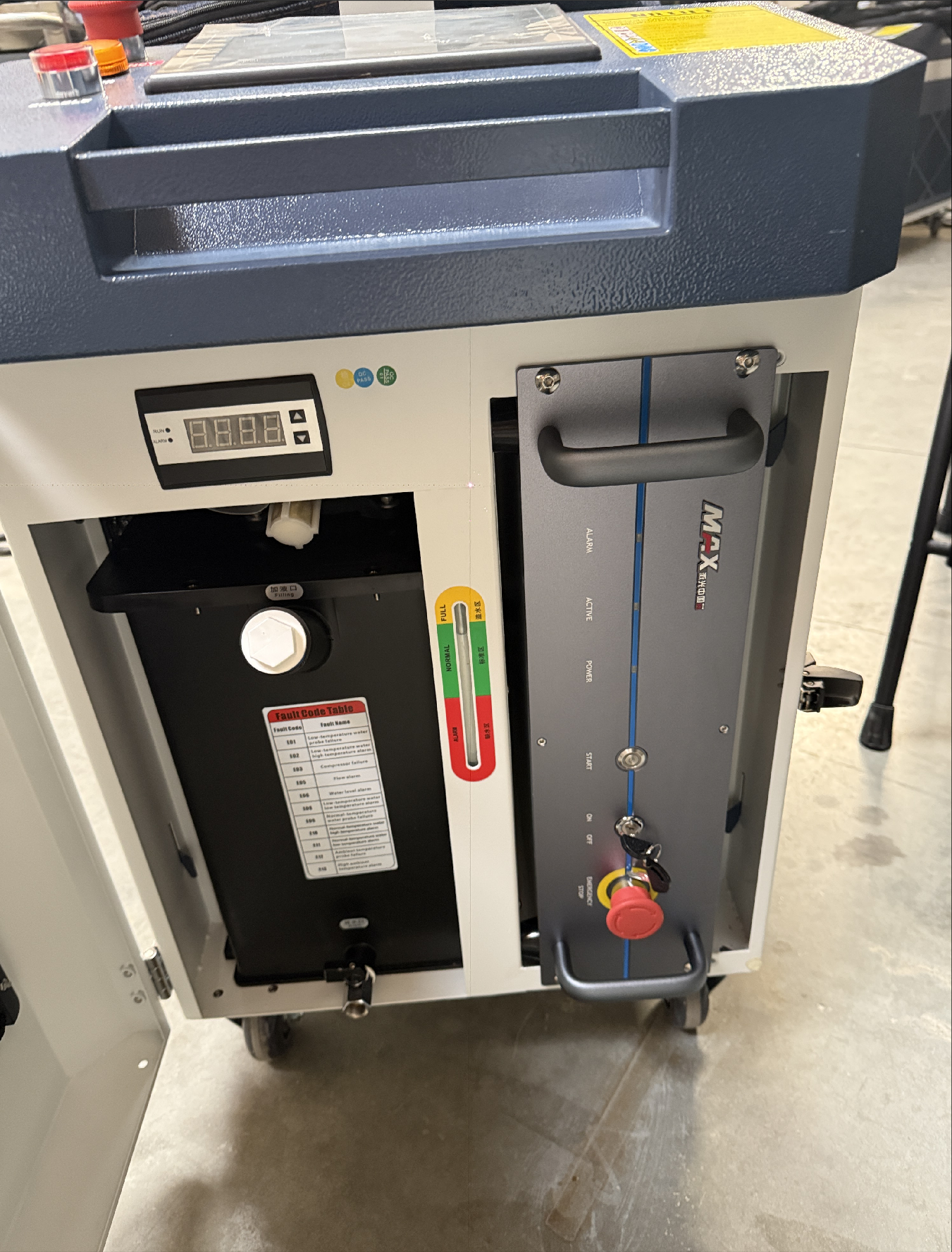 US STOCK Second-hand 2000W Laser Cleaning Machine CW Laser Cleaner BLC-2000