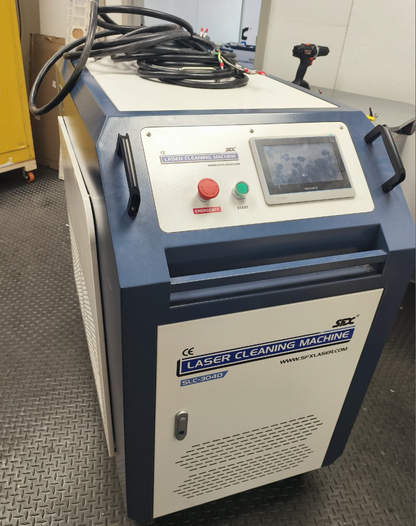 Used US STOCK 3000W Laser Cleaning Machine Rust Oil Coating Removal